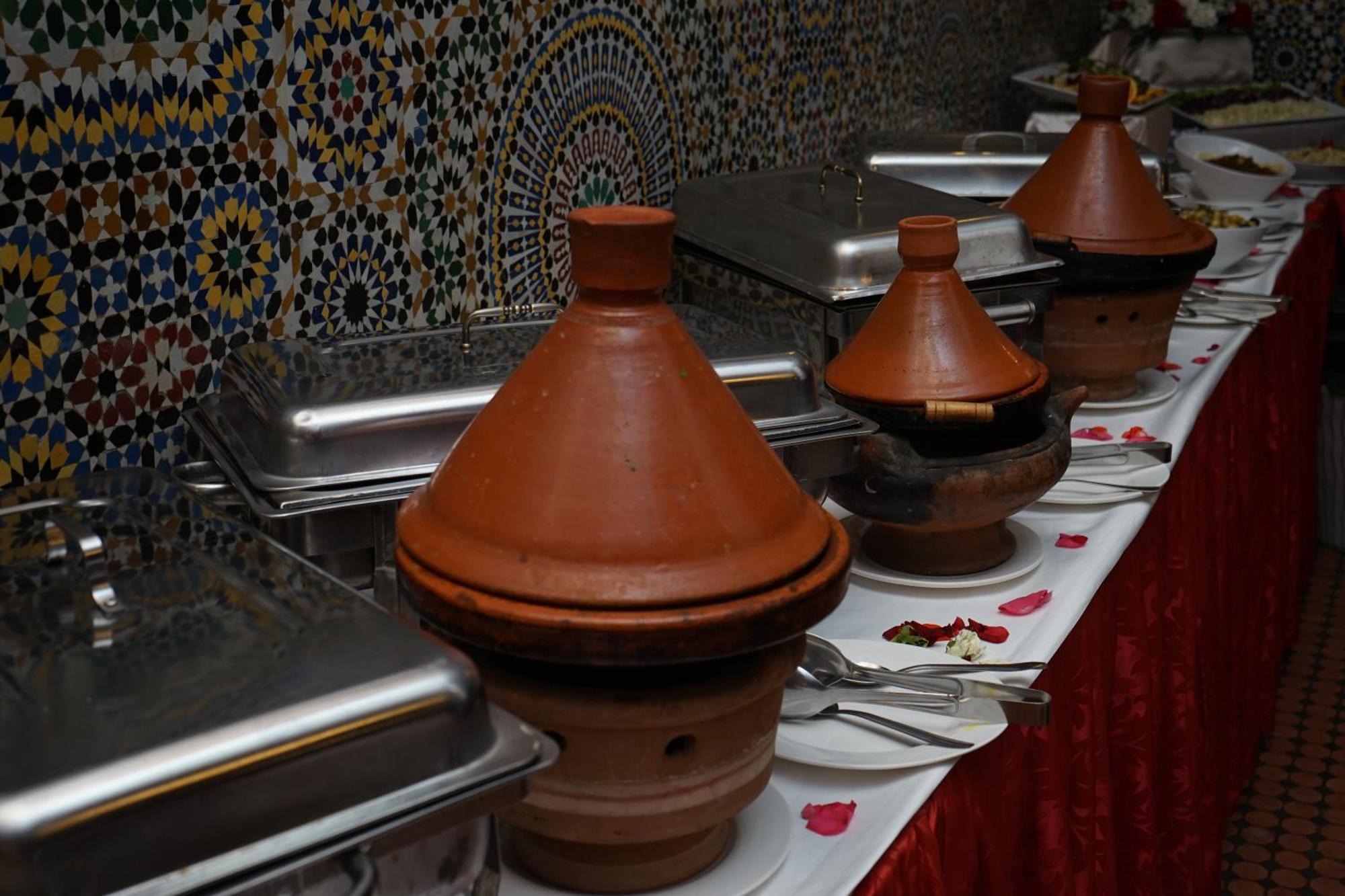 Hotel Nouzha Fez Kültér fotó