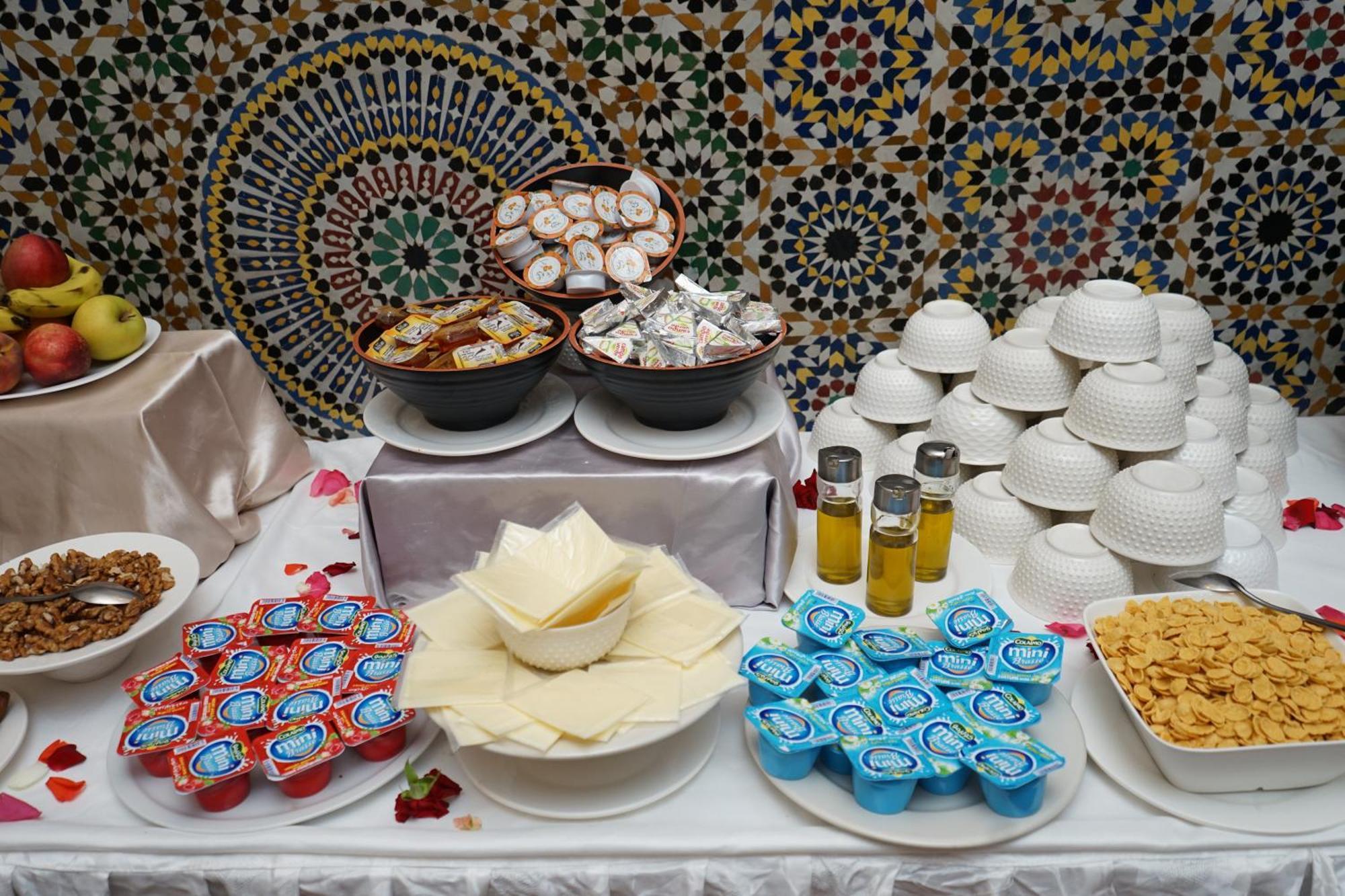 Hotel Nouzha Fez Kültér fotó